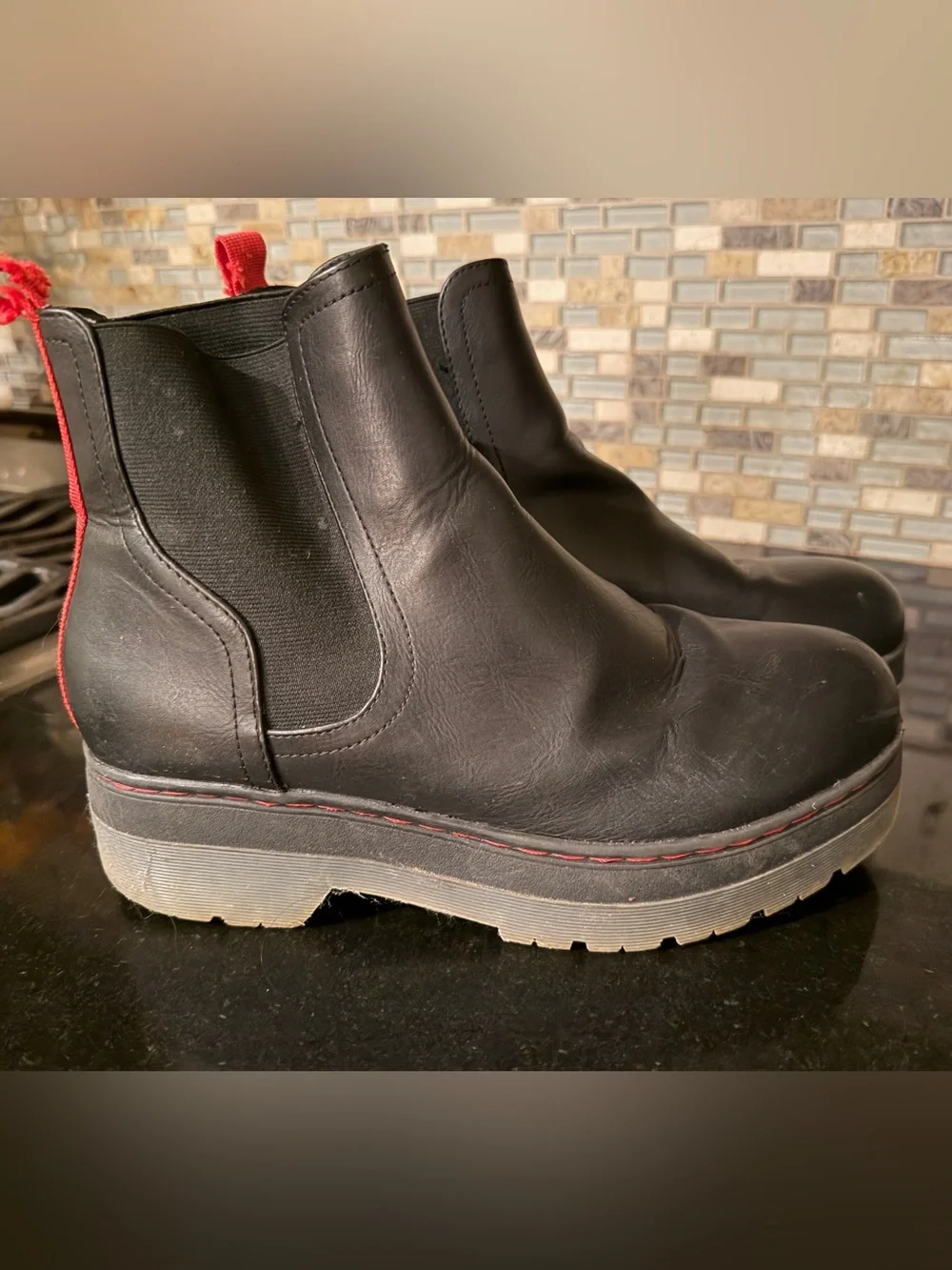 Women’s Mia Platform Chelsea Lug Boots